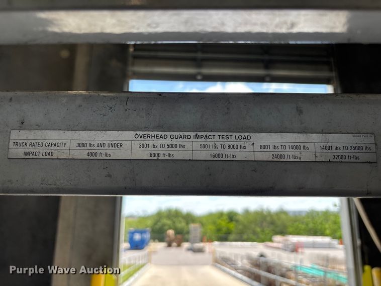 image for item DU0474 2018 UniCarriers CFS40 forklift