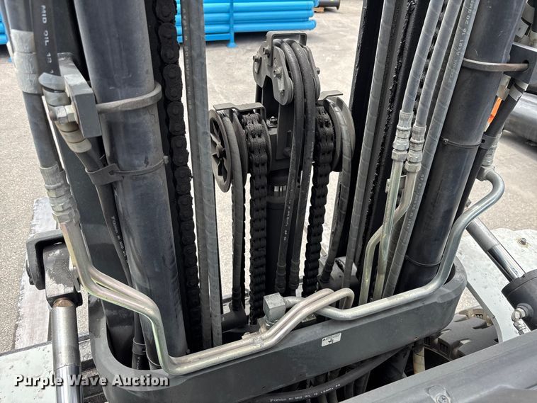 image for item DU0479 2016 UniCarriers PF80YLP forklift