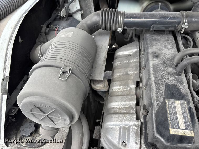 image for item DU0479 2016 UniCarriers PF80YLP forklift