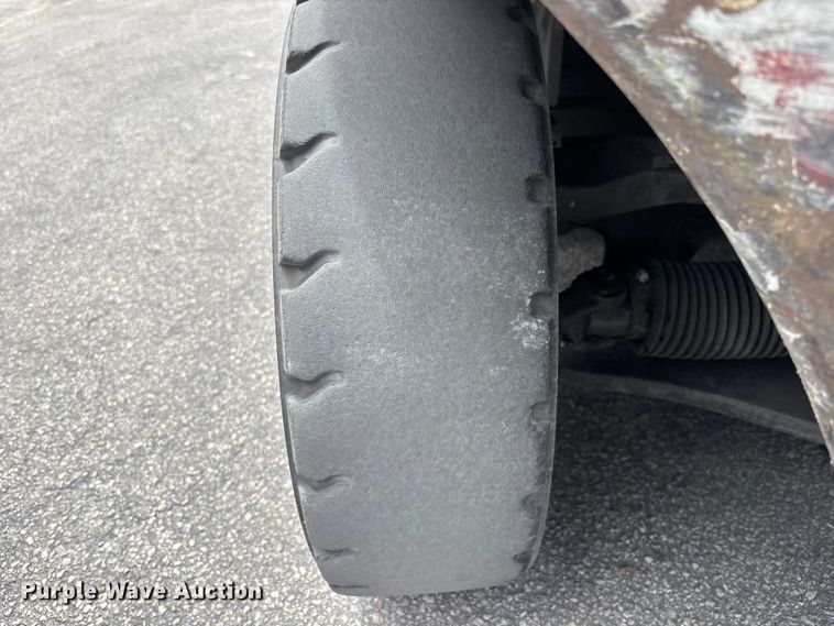 image for item DU0479 2016 UniCarriers PF80YLP forklift