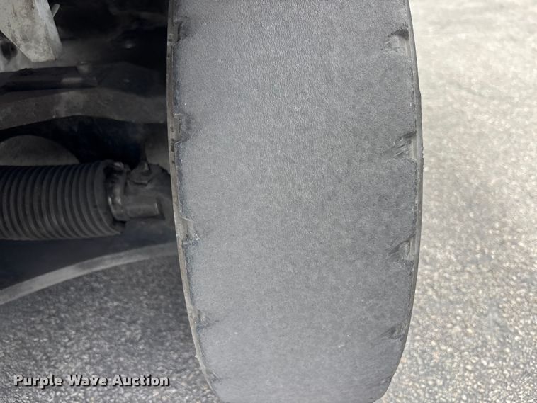 image for item DU0479 2016 UniCarriers PF80YLP forklift