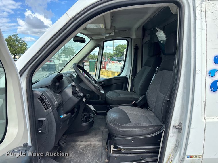 image for item DU0480 2015 RAM Promaster 2500 van