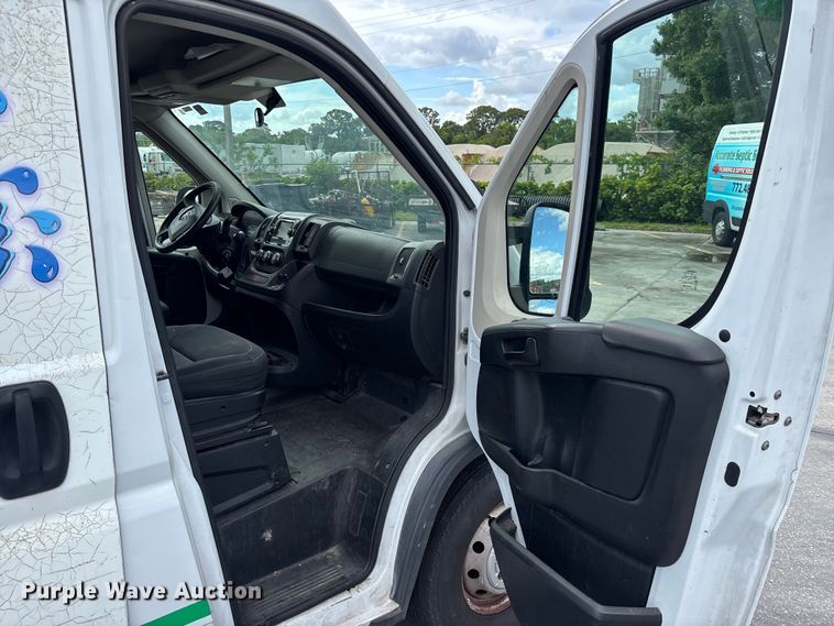 image for item DU0480 2015 RAM Promaster 2500 van