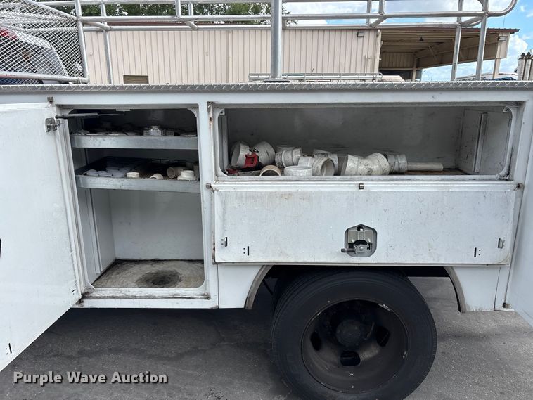 image for item DU0481 2018 RAM 5500 Crew Cab utility / service truck