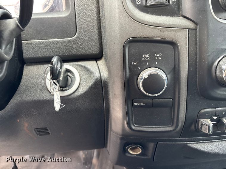 image for item DU0481 2018 RAM 5500 Crew Cab utility / service truck