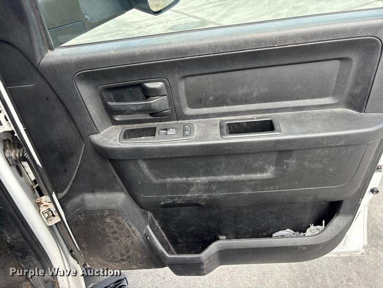 image for item DU0481 2018 RAM 5500 Crew Cab utility / service truck