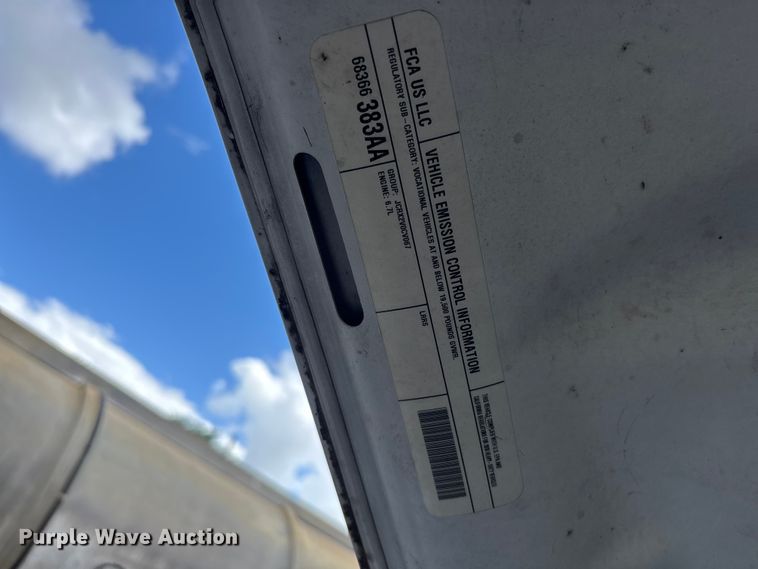 image for item DU0481 2018 RAM 5500 Crew Cab utility / service truck