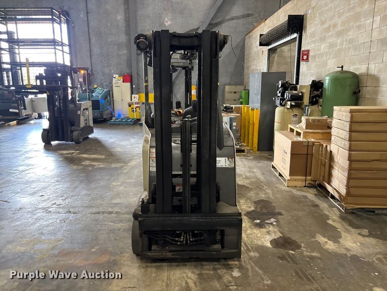 image for item DU0488 2018 Crown RC5545-40 order picker