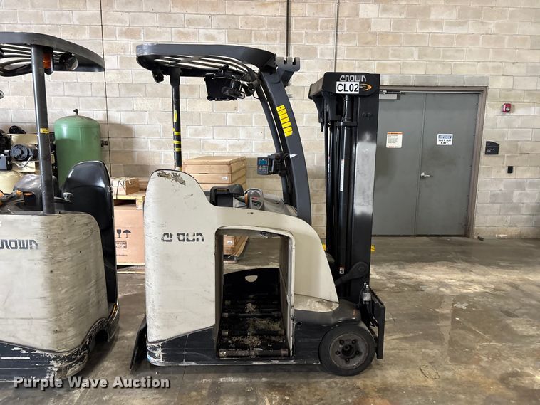 image for item DU0488 2018 Crown RC5545-40 order picker