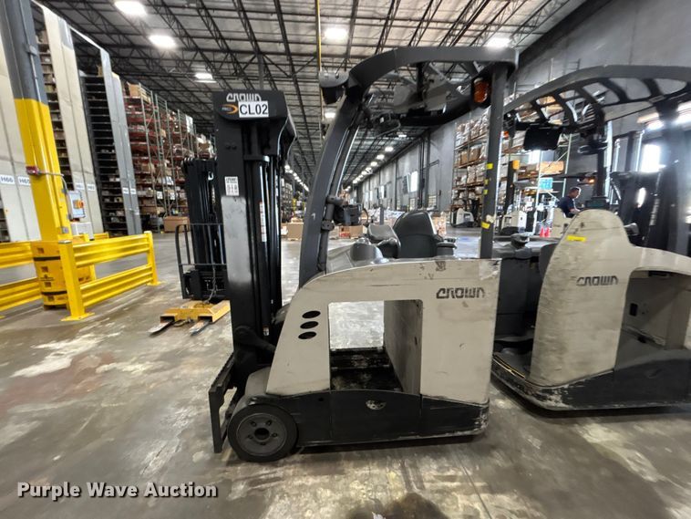 image for item DU0488 2018 Crown RC5545-40 order picker