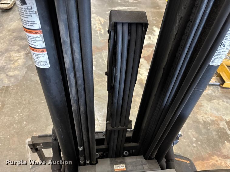 image for item DU0488 2018 Crown RC5545-40 order picker