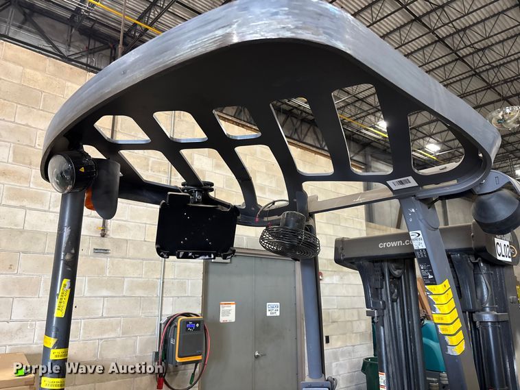 image for item DU0488 2018 Crown RC5545-40 order picker