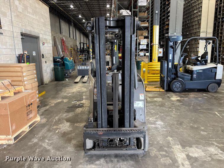 image for item DU0489 2018 Crown RC5545-40 order picker