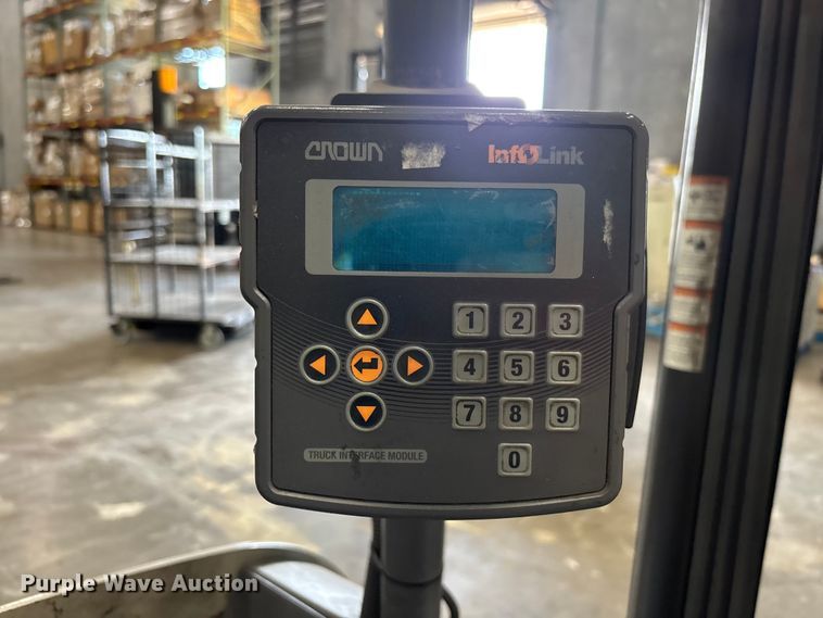 image for item DU0489 2018 Crown RC5545-40 order picker