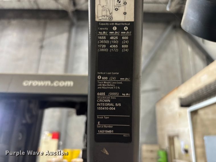 image for item DU0489 2018 Crown RC5545-40 order picker