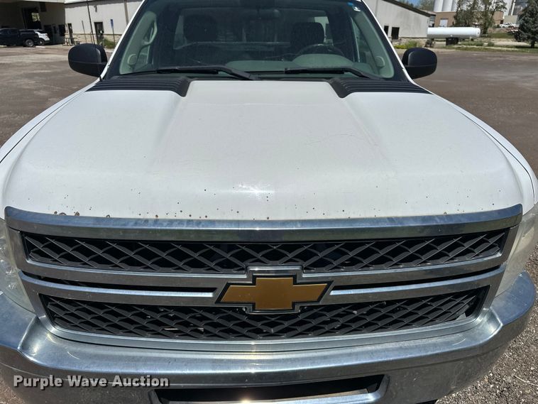 image for item DV0899 2013 Chevrolet Silverado 2500HD pickup truck