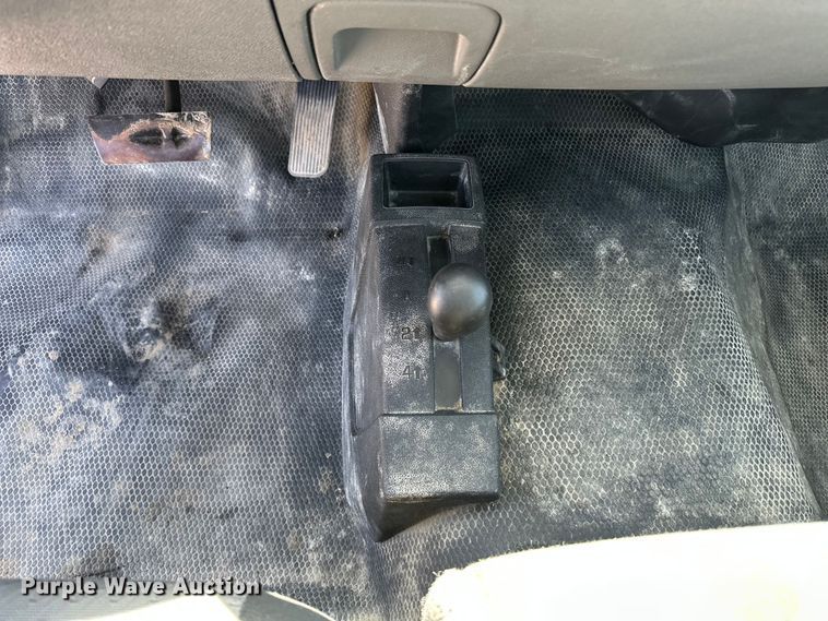 image for item DV0899 2013 Chevrolet Silverado 2500HD pickup truck