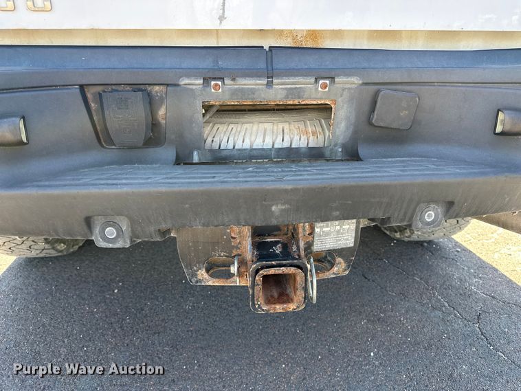 image for item DV0902 2012 Chevrolet Silverado 2500HD Crew Cab pickup truck