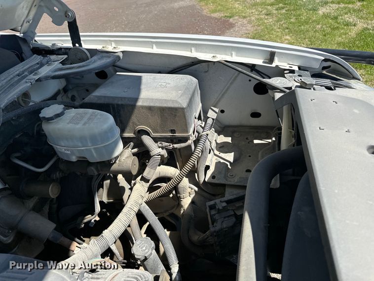 image for item DV0902 2012 Chevrolet Silverado 2500HD Crew Cab pickup truck