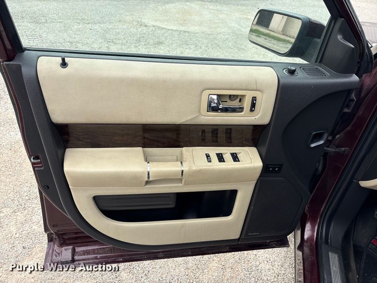 image for item DV8502 2017 Ford Flex SUV