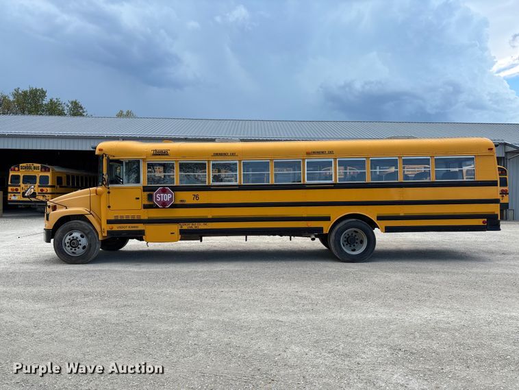 image for item DW3440 2005 Thomas school bus