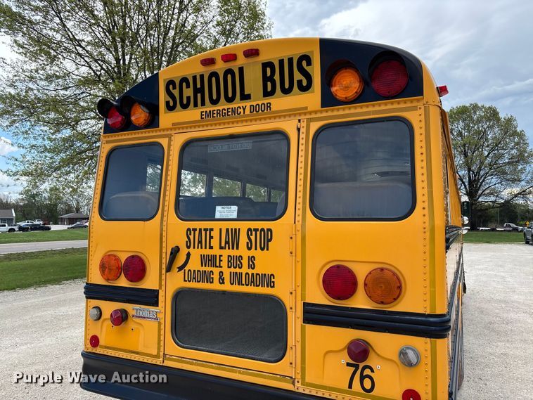 image for item DW3440 2005 Thomas school bus