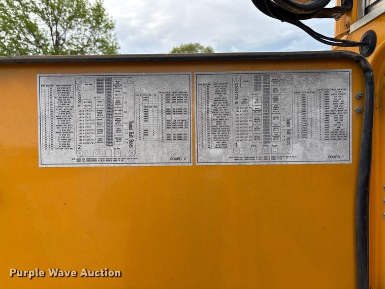 image for item DW3440 2005 Thomas school bus