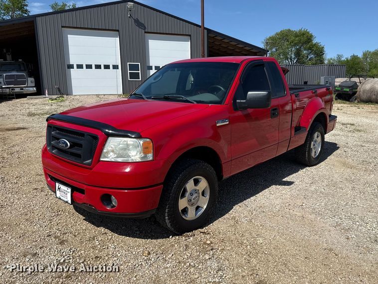 image for item DZ4427 2007 Ford F150 Ext. Cab pickup truck