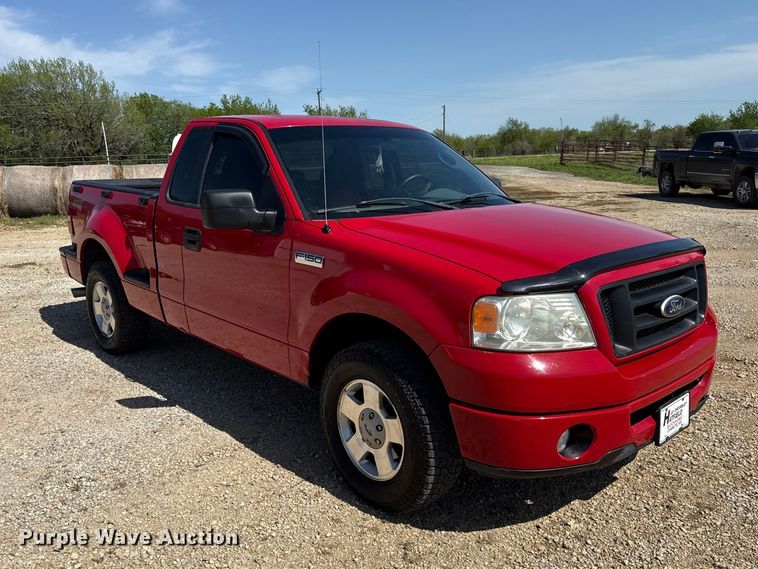 image for item DZ4427 2007 Ford F150 Ext. Cab pickup truck