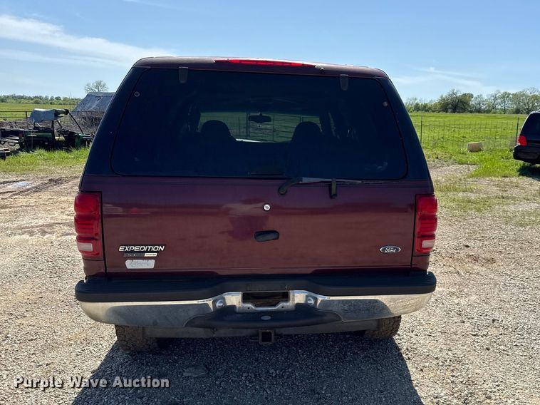 image for item DZ4428 2000 Ford Expedition SUV