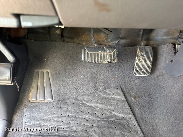 image for item DZ4428 2000 Ford Expedition SUV