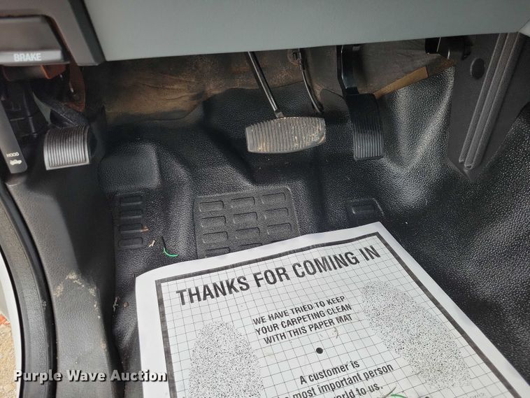 image for item DZ7018 2015 Ford F250 Super Duty pickup truck