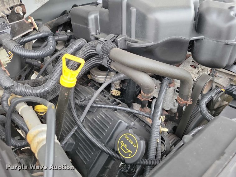 image for item DZ7018 2015 Ford F250 Super Duty pickup truck
