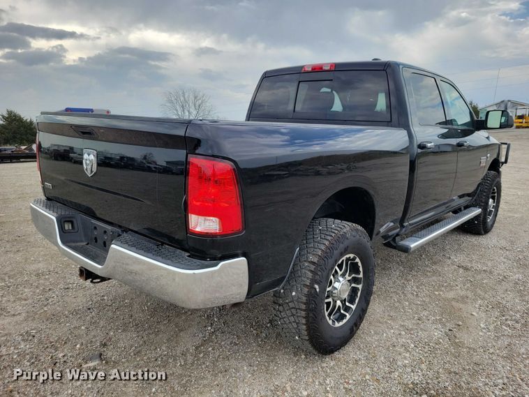 image for item DZ7020 2011 Dodge Ram 2500 Crew Cab pickup truck