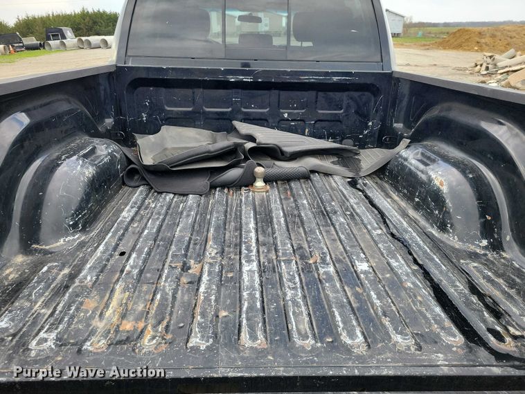 image for item DZ7020 2011 Dodge Ram 2500 Crew Cab pickup truck