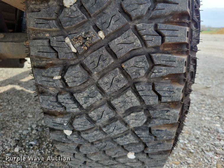image for item DZ7020 2011 Dodge Ram 2500 Crew Cab pickup truck