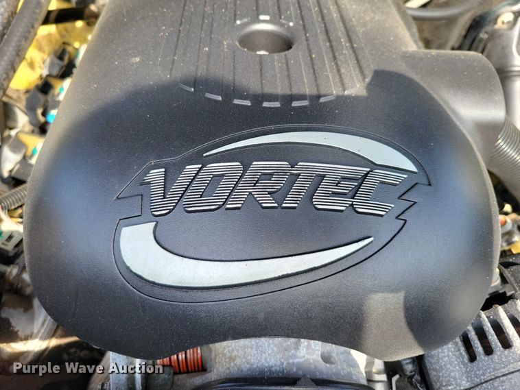 image for item DZ7021 2002 Chevrolet Silverado 2500HD pickup truck