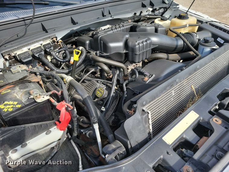 image for item DZ7022 2015 Ford F250 Super Duty pickup truck