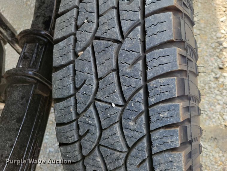 image for item DZ7022 2015 Ford F250 Super Duty pickup truck