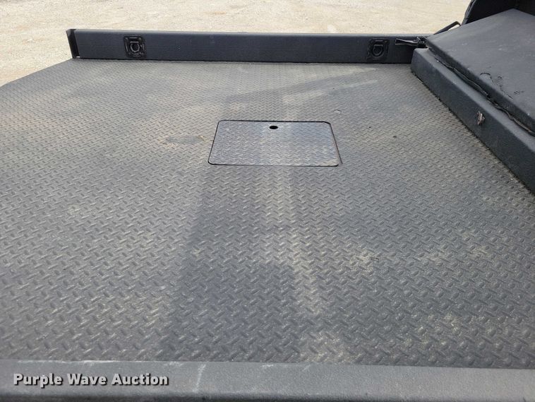 image for item DZ7024 2006 Dodge Ram 2500 flatbed pickup truck