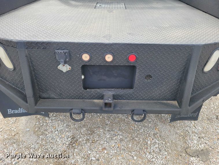 image for item DZ7024 2006 Dodge Ram 2500 flatbed pickup truck