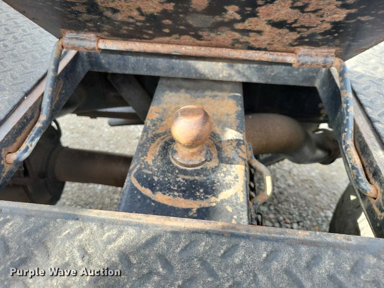 image for item DZ7024 2006 Dodge Ram 2500 flatbed pickup truck