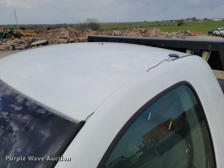 image for item DZ7024 2006 Dodge Ram 2500 flatbed pickup truck