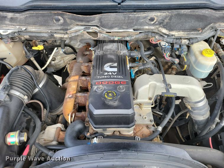 image for item DZ7024 2006 Dodge Ram 2500 flatbed pickup truck