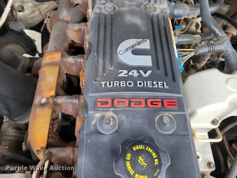 image for item DZ7024 2006 Dodge Ram 2500 flatbed pickup truck