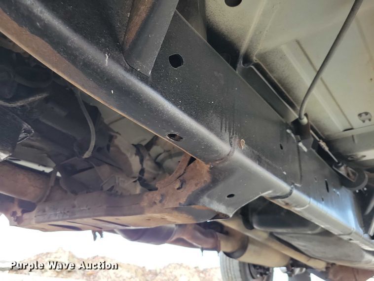 image for item DZ7024 2006 Dodge Ram 2500 flatbed pickup truck