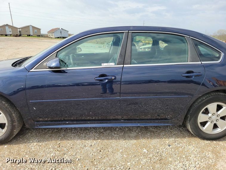 image for item DZ7025 2010 Chevrolet Impala Police Cruiser 