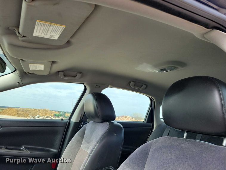 image for item DZ7025 2010 Chevrolet Impala Police Cruiser 