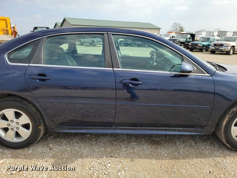 image for item DZ7025 2010 Chevrolet Impala Police Cruiser 