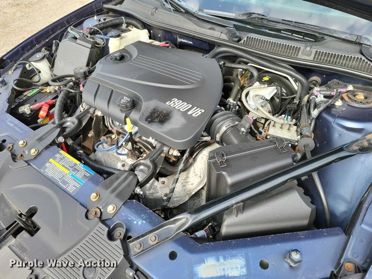 image for item DZ7025 2010 Chevrolet Impala Police Cruiser 